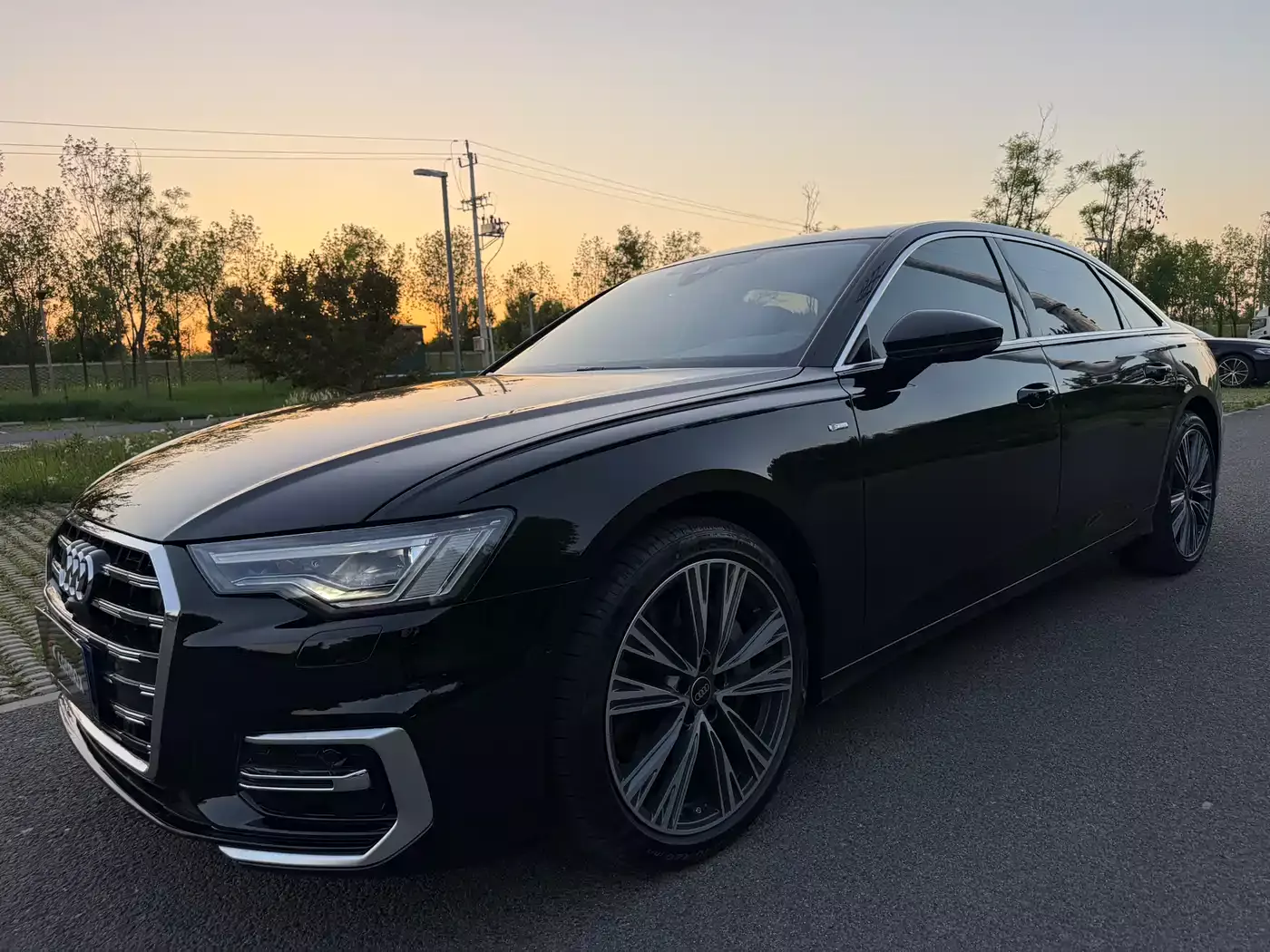 Audi A6L 2025 55 TFSI quattro Exclusive Sport