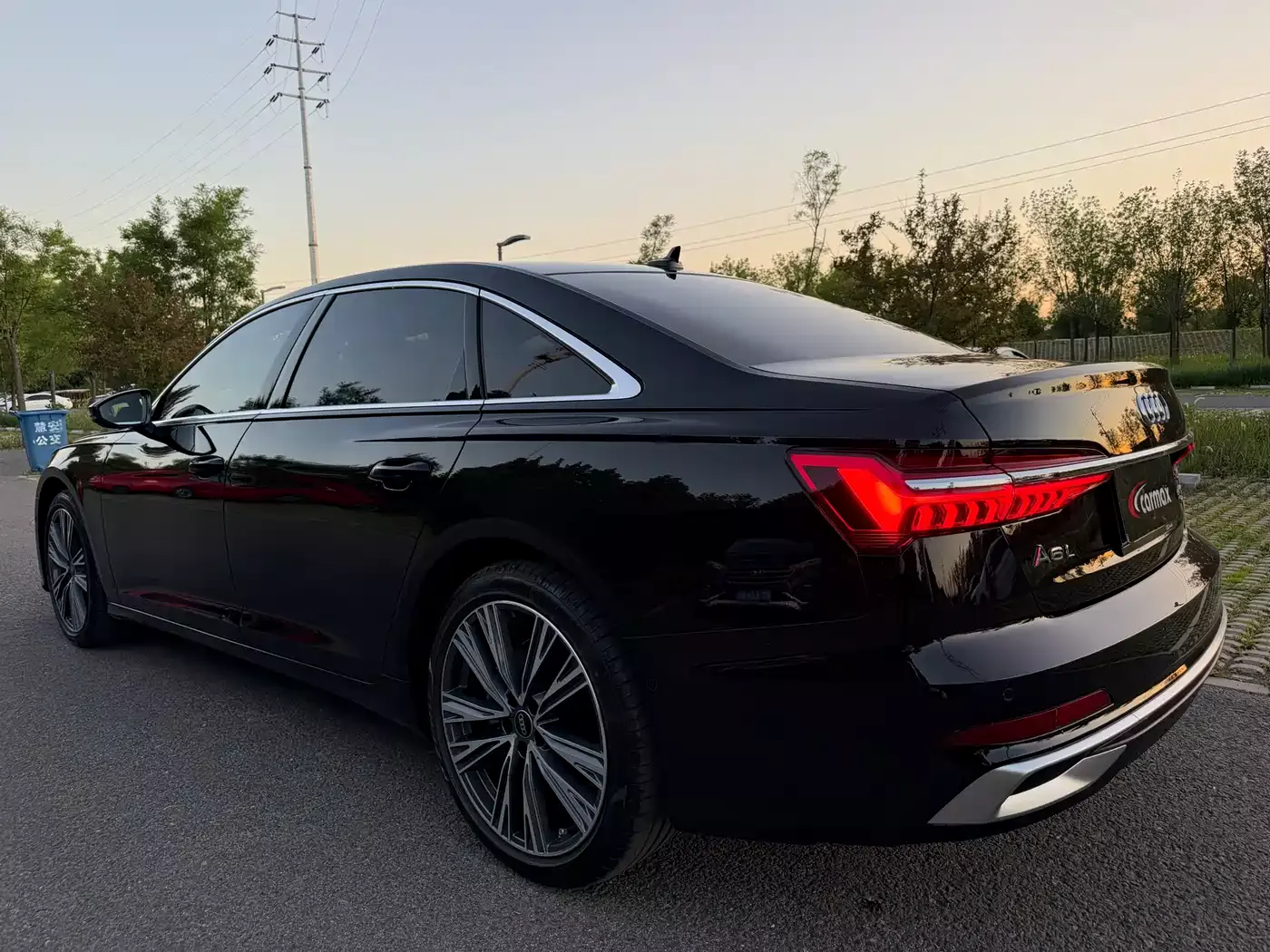 Audi A6L 2025 55 TFSI quattro Exclusive Sport фото 9