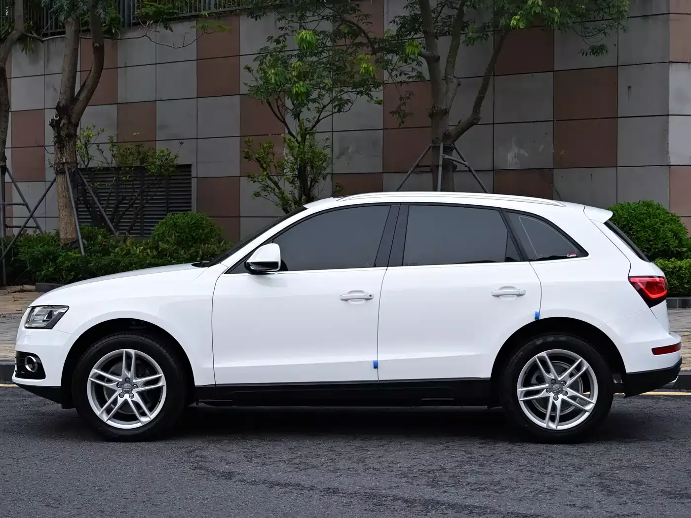 Audi Q5 2017 40 TFSI Technology фото 2