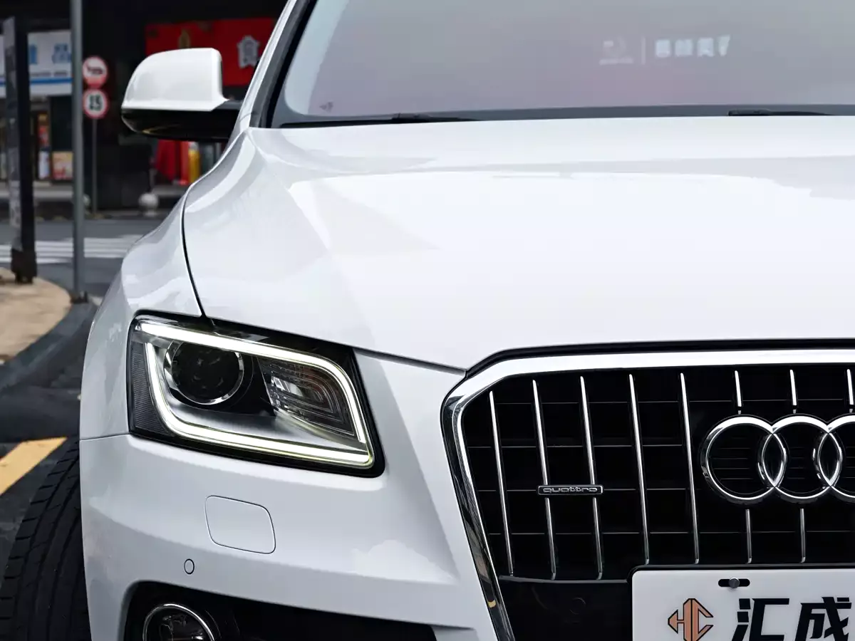 Audi Q5 2017 40 TFSI Technology фото 9