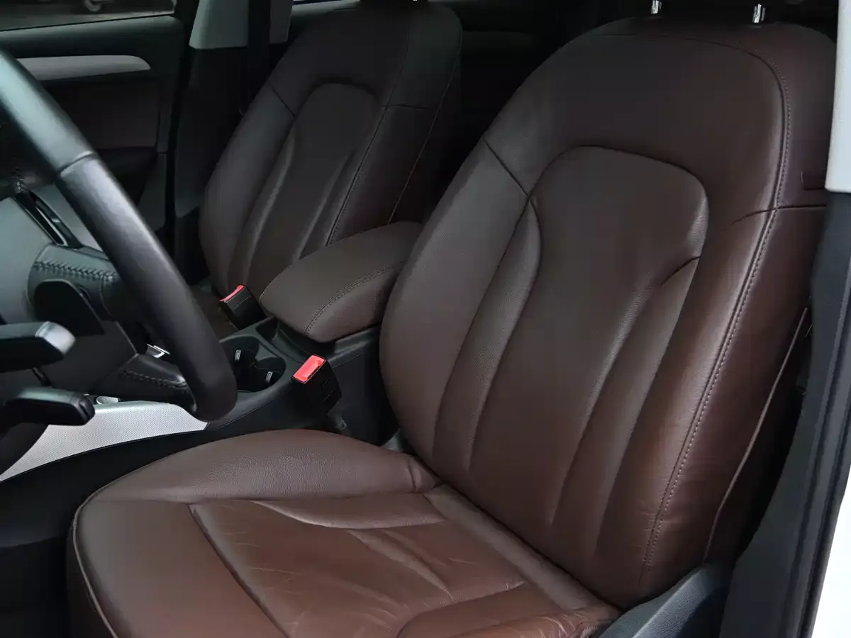Audi Q5 2017 40 TFSI Technology фото 26