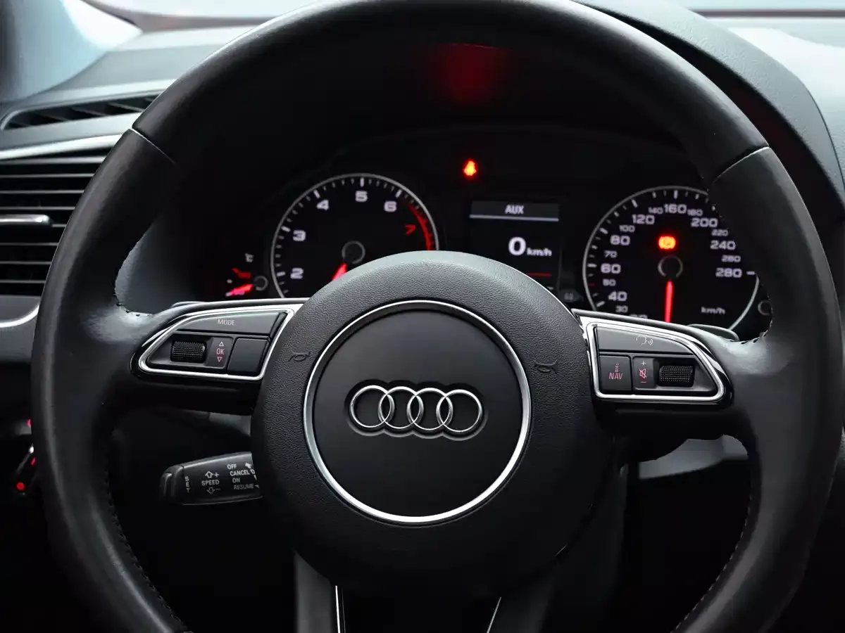 Audi Q5 2017 40 TFSI Technology фото 29