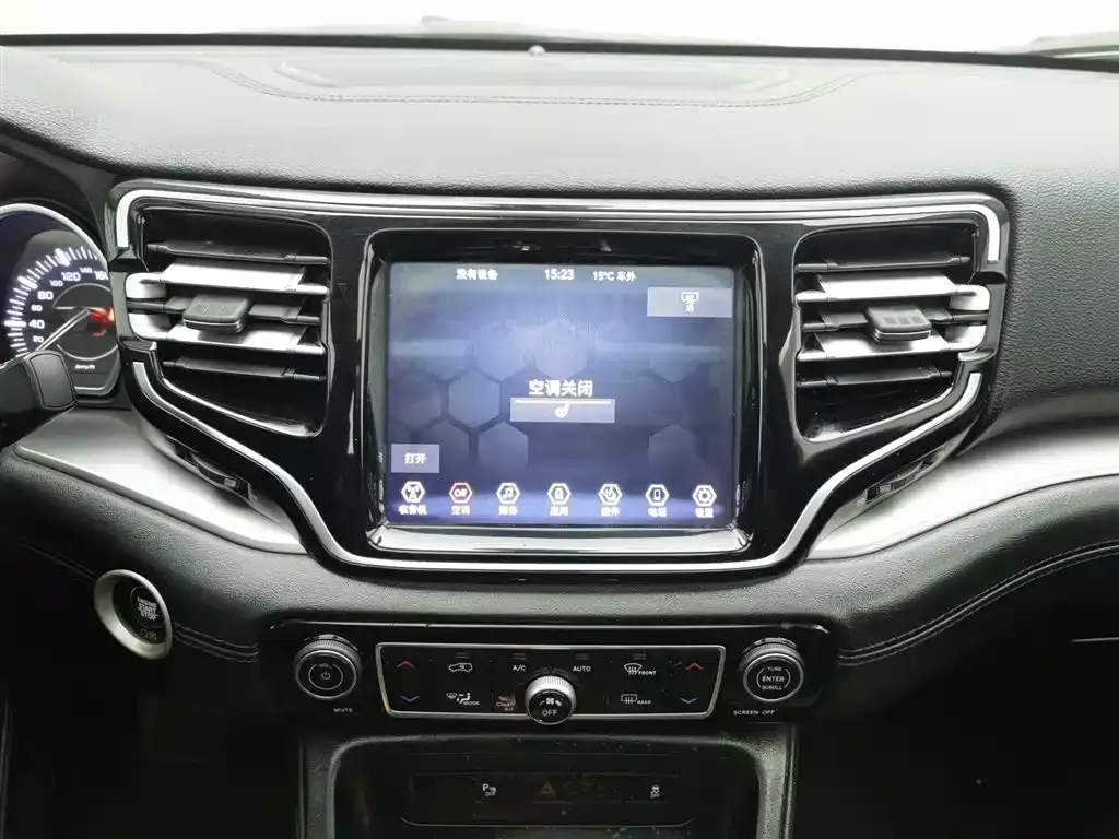 Jeep Grand Commander 2020 2.0T 2WD Leading Edition фото 12