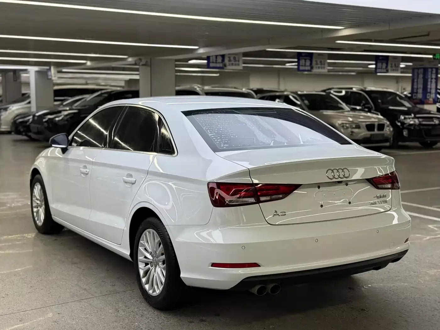 Audi A3 2016 Limousine 35 TFSI Progressive фото 9