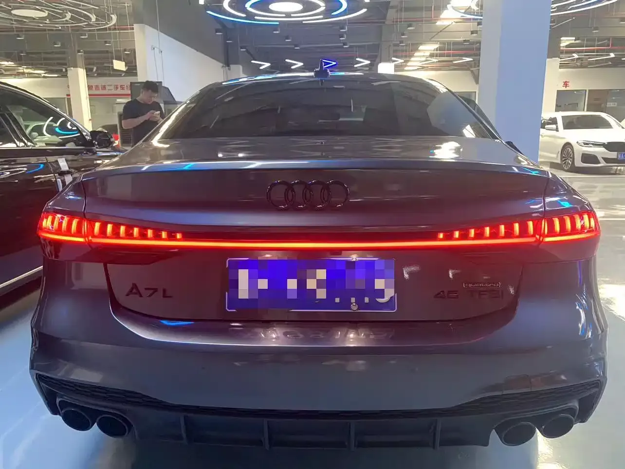 Audi A7L 2024 45 TFSI Luxury фото 23
