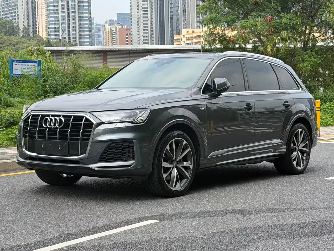 Audi Q7 2020 55 TFSI quattro S line Sport