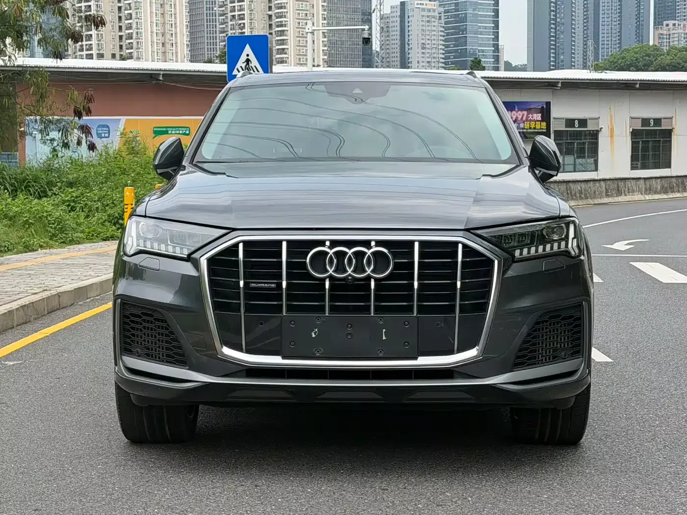 Audi Q7 2020 55 TFSI quattro S line Sport фото 2