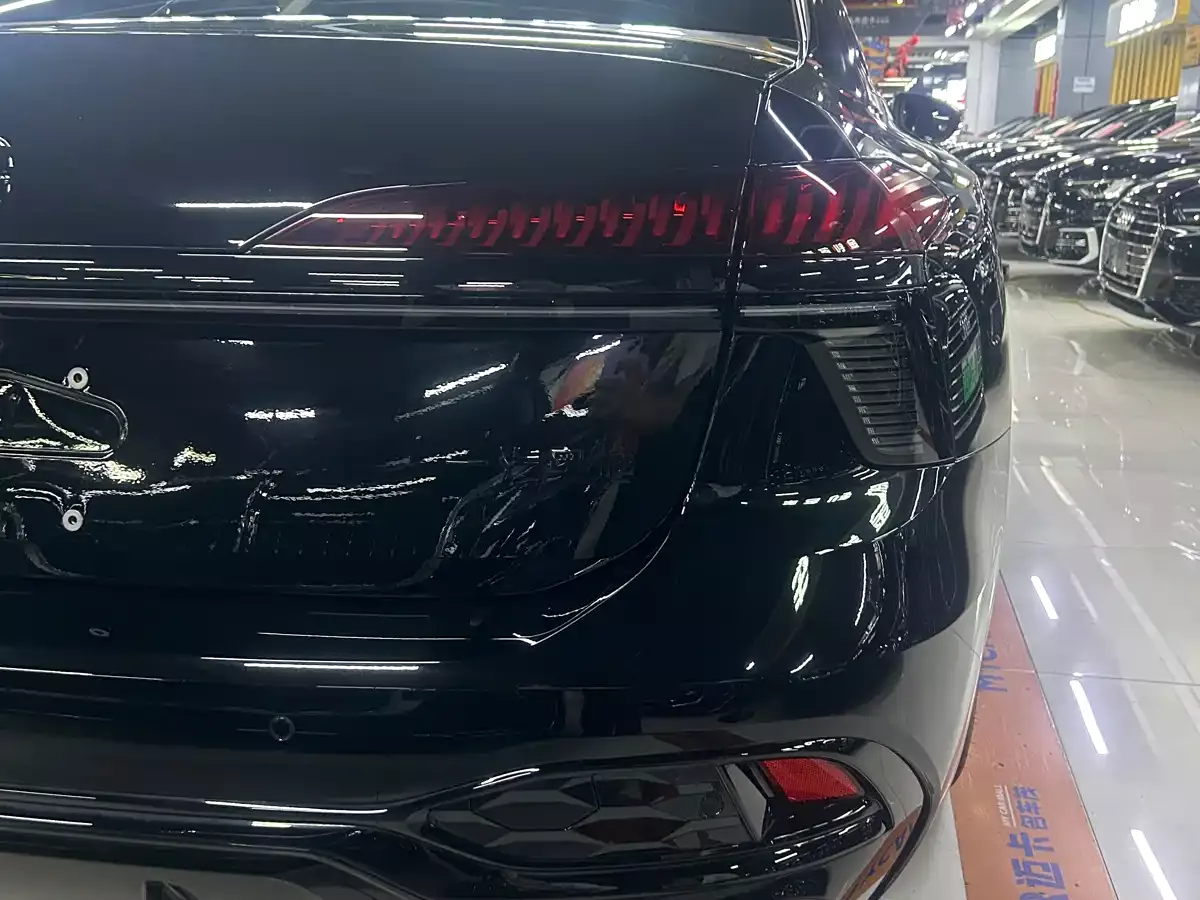 Audi A6L фото 23