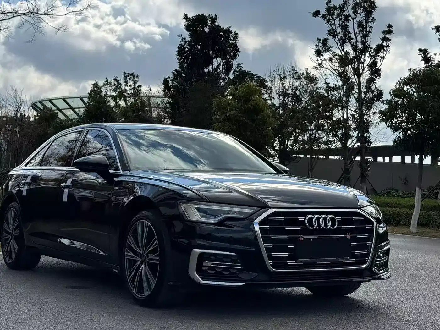 Audi A6L 2020 40 TFSI Luxury Dynamic фото 3