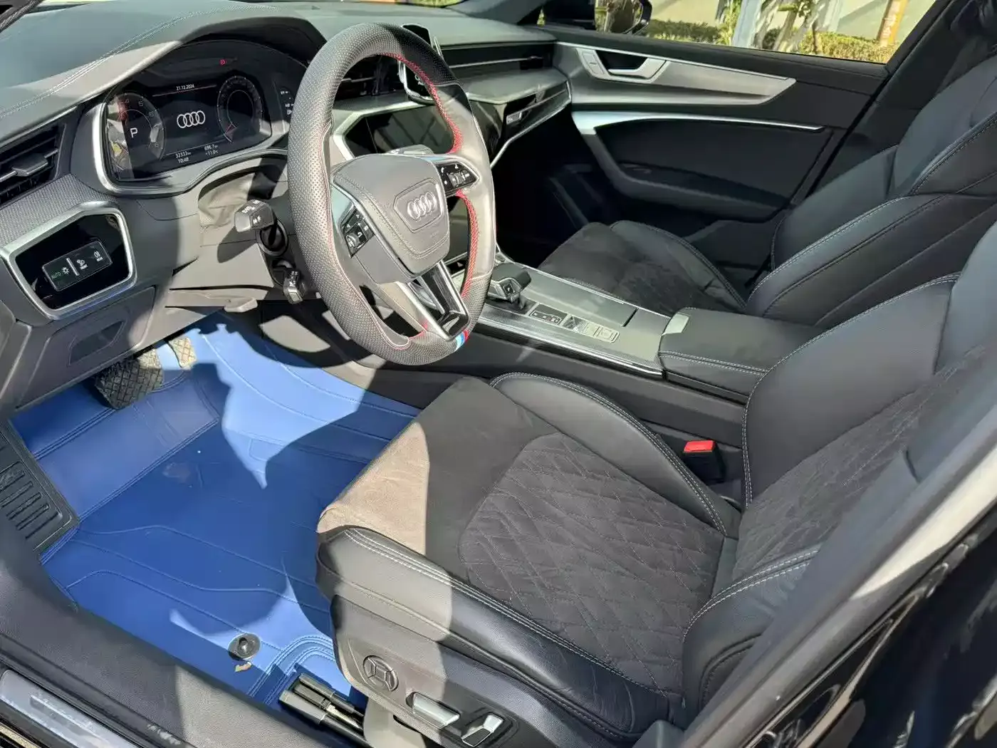 Audi A6L 2020 40 TFSI Luxury Dynamic фото 4
