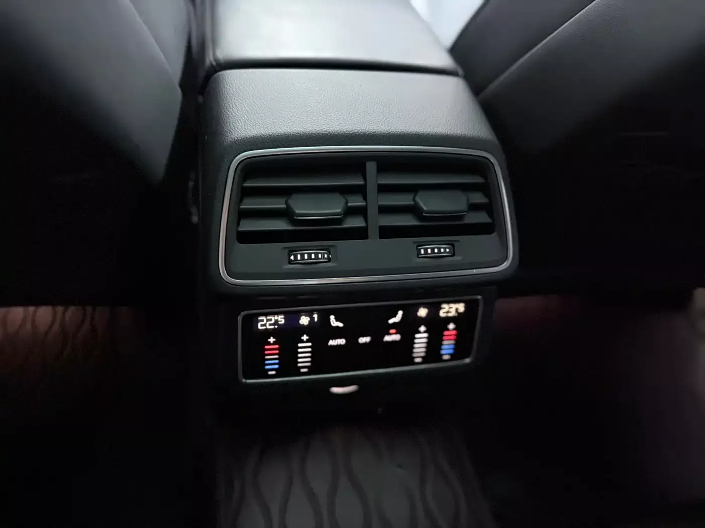 Audi A7 2019 55 TFSI quattro Dynamic Type фото 12